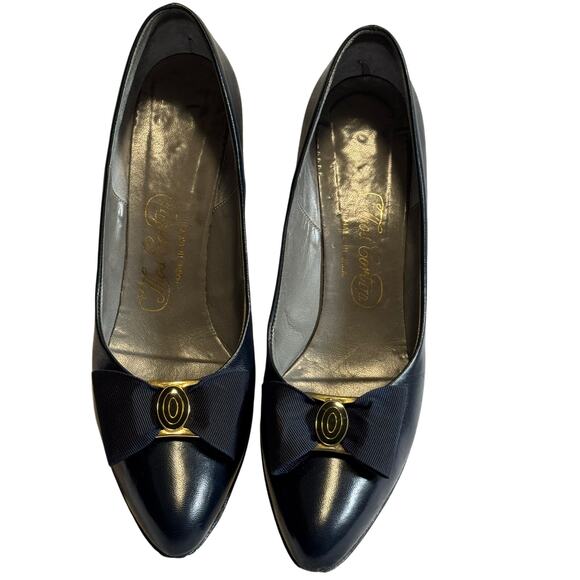 Estate treasure Vintage NAVY blue “Emily” pump with bow and gold tone design - Picture 1 of 10